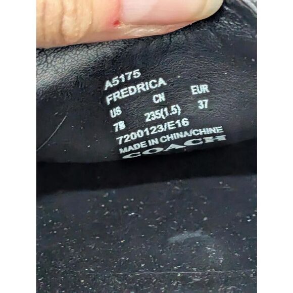 Coach New York Women's Black Solid Slip-On Round Toe Flat Loafers Shoe Size 7B - Picture 8 of 9